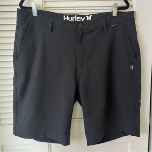 Hurley Lightweight Quick Dry Shorts Flat Front Mesh Pockets | Black | Size 38
